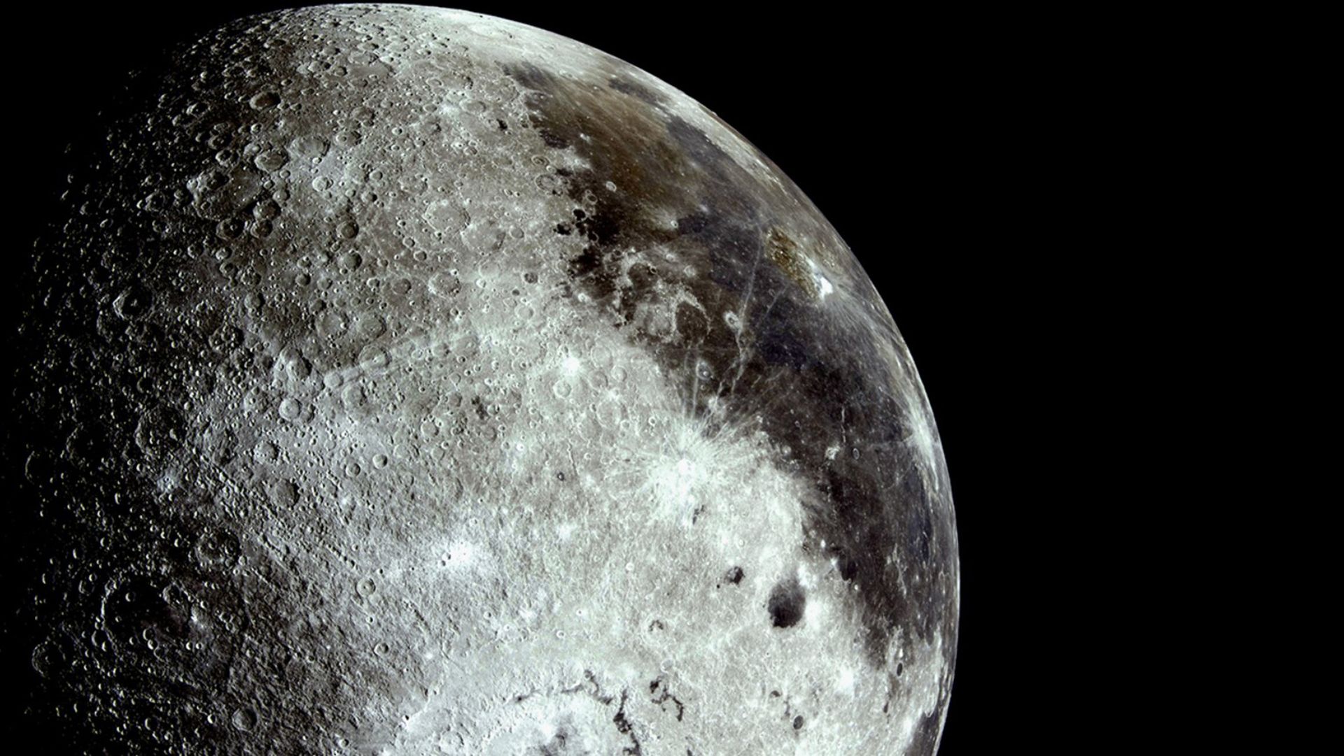 O Enigma das Cores: Relatos da Artemis II sobre 'tons pantanosos' na Lua