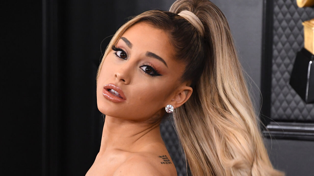 Adeus, Rabo de Cavalo: A Transformação Radical de Ariana Grande que Chocou a Web