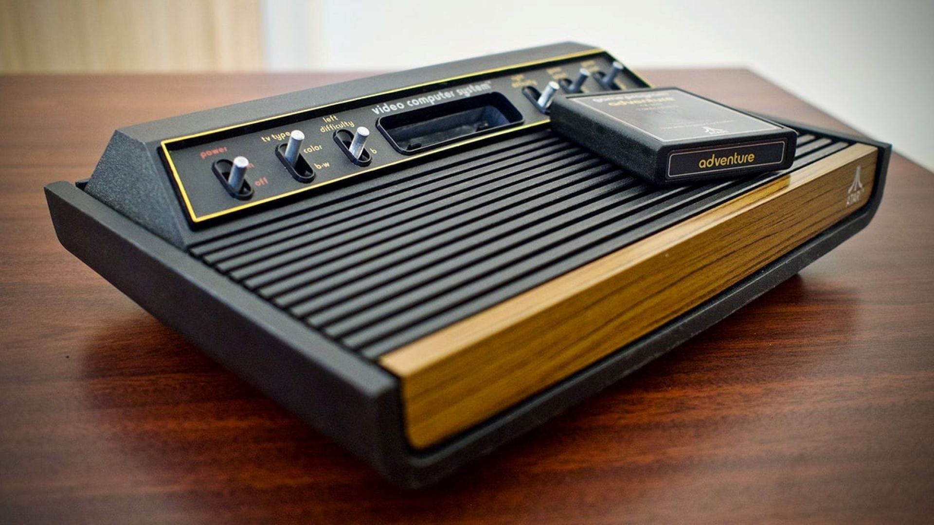 O Fim de Uma Era: Atari Anuncia o Desligamento Oficial do VCS