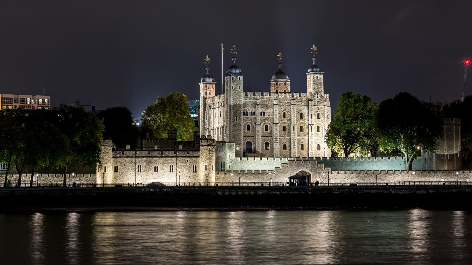 O Enigma da Torre de Londres: 1.000 Anos de Sangue e Segredos Reais