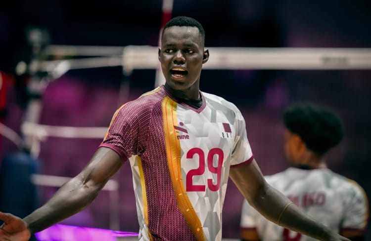 O Enigma do Gigante de 13 Anos que Dominou o Vôlei Asiático